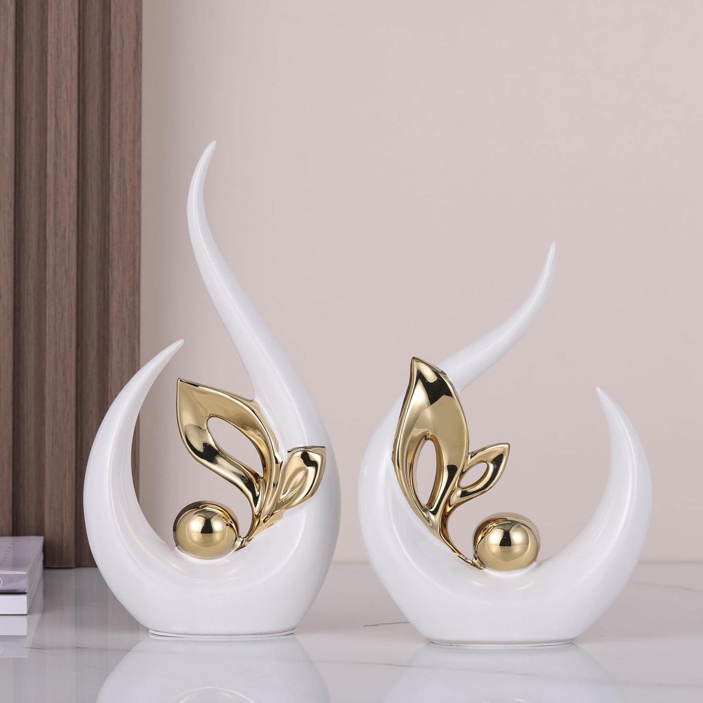 LCCCK Weißgold,abstrakte Skulpturen,Heimdekoration,Keramikkunststatue,coole Sachen zum Aufstellen auf Regalen und TV-Stand-Dekor,Gold-Akzent,Unterhaltungszentrum-Dekor,ideale Kamin,Couchtisch,