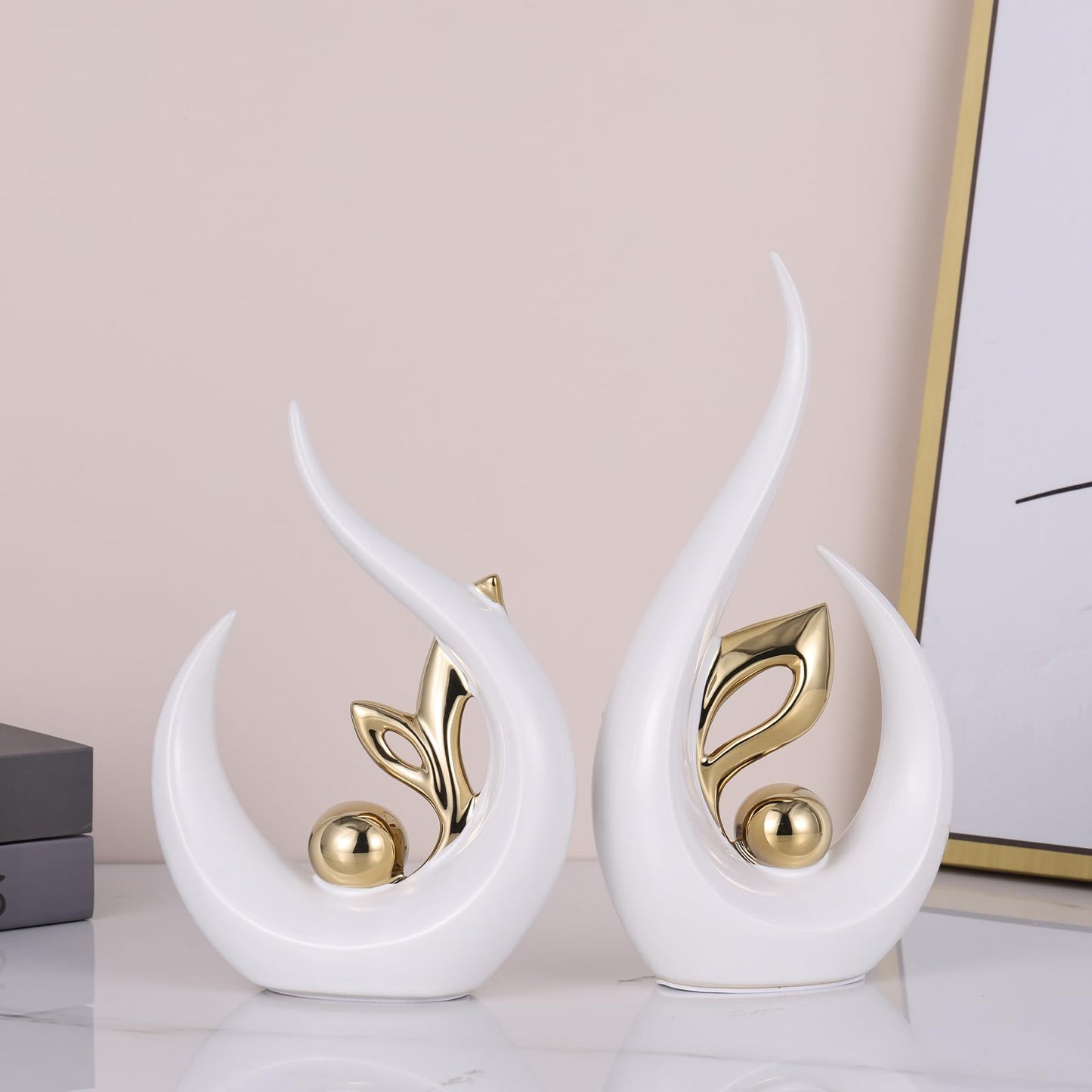 LCCCK Weißgold,abstrakte Skulpturen,Heimdekoration,Keramikkunststatue,coole Sachen zum Aufstellen auf Regalen und TV-Stand-Dekor,Gold-Akzent,Unterhaltungszentrum-Dekor,ideale Kamin,Couchtisch,