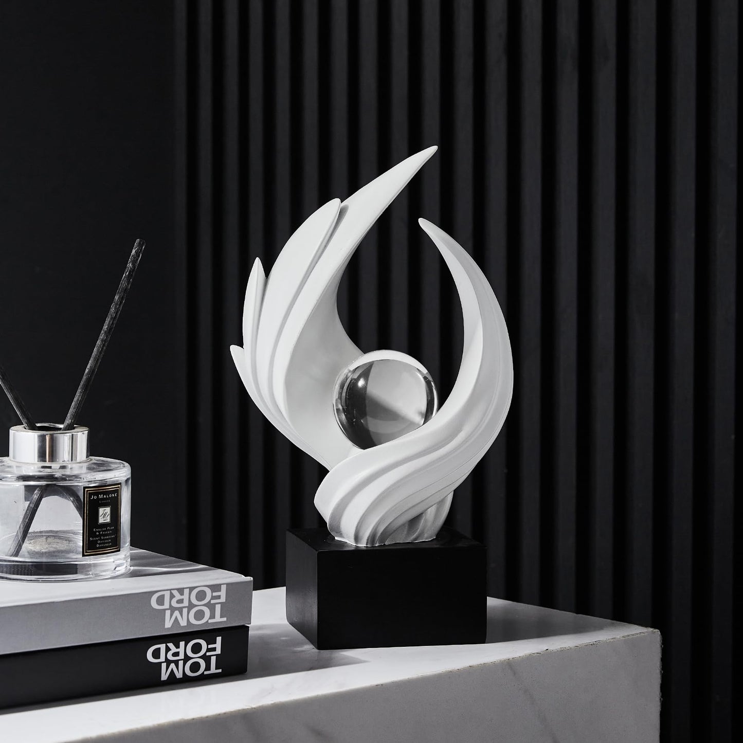 Weiß Deko Modern Wirbel Statue Dekoration für Wohnzimmer, Minimalist Statue Regal Dekor Akzente, abstrakte Kunst Skulptur Dekor für Büro Couchtisch Sideboard